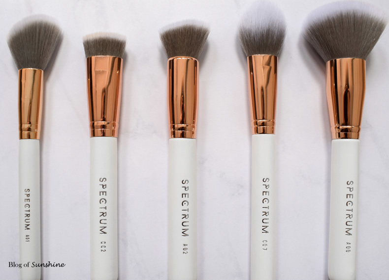 Sculpt Number 7 Brush - The Foundation Makeup Brush – Spectrum