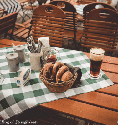 15-important-german-phrases-for-dining-out