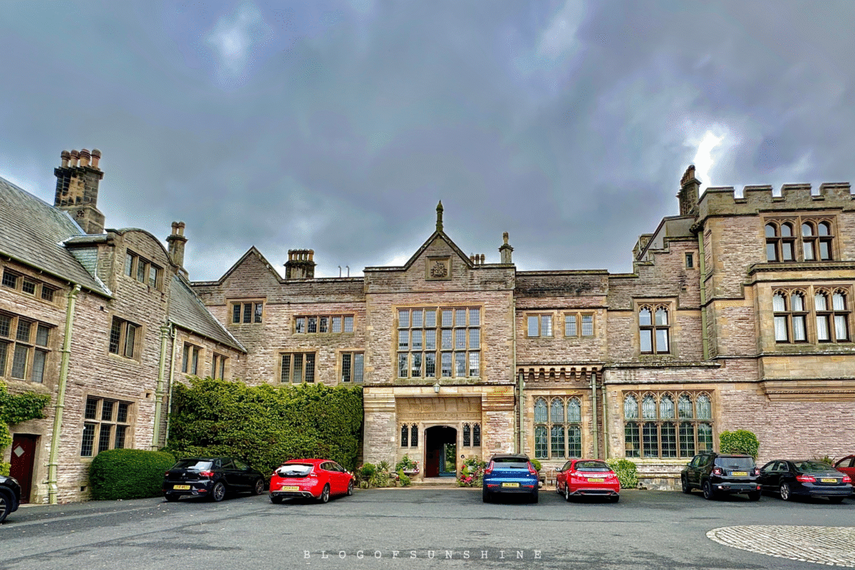 Armathwaite-Hall-Hotel-Front-Entrance